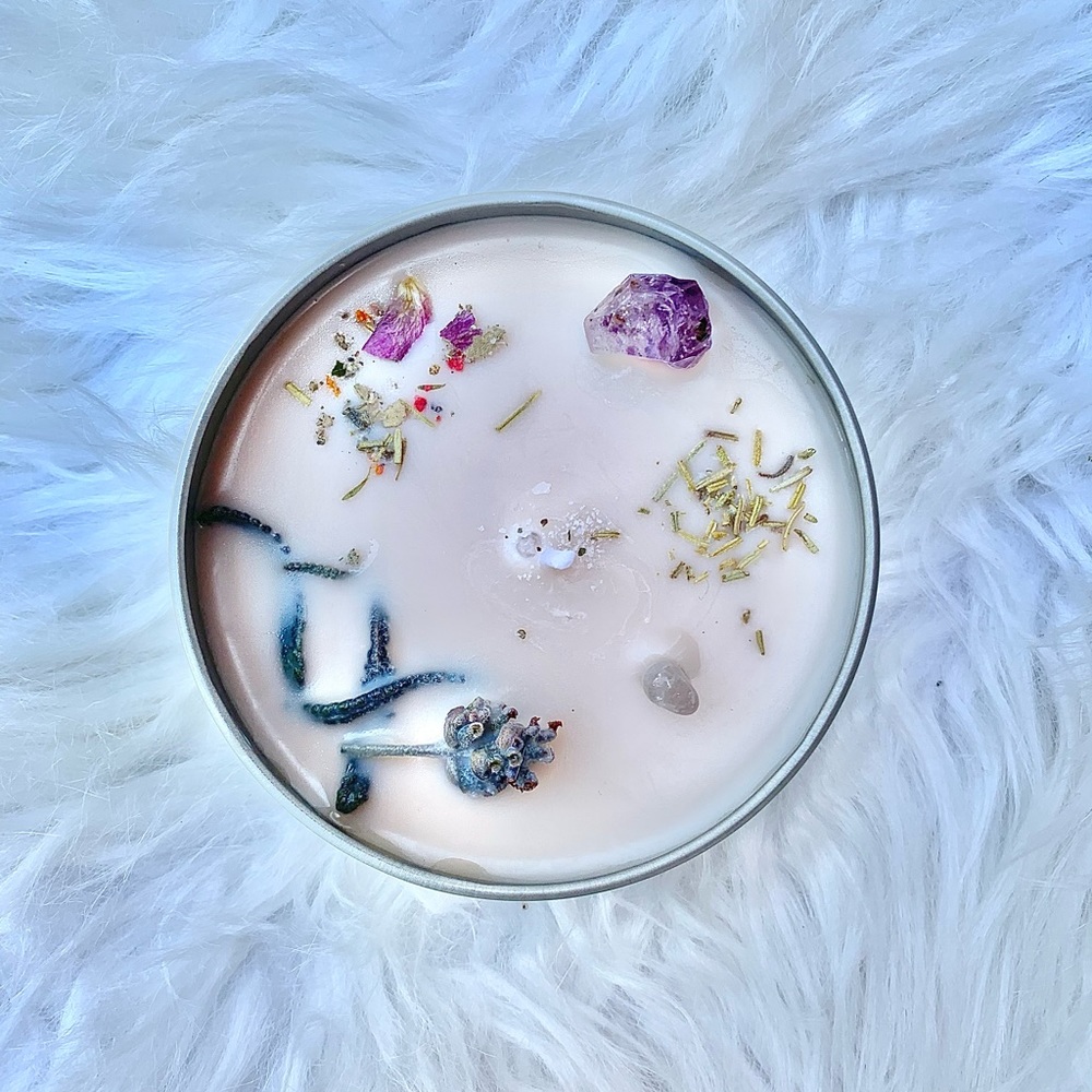 Serenity & Healing Aromatherapy Candle w Amethyst - Picture 7 of 14